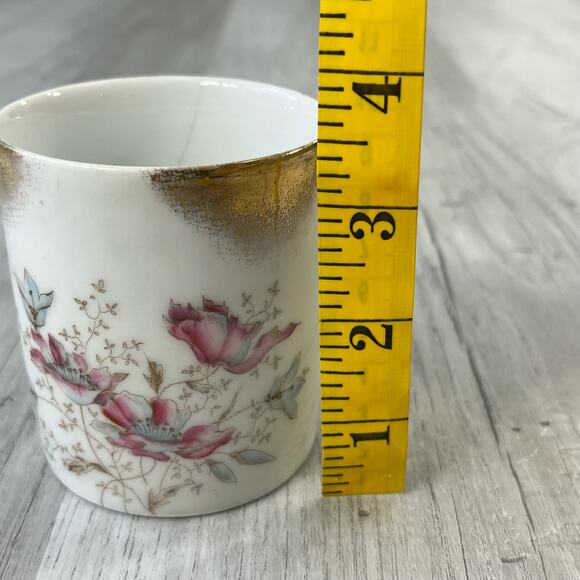 Vintage White Pink Floral Accent Gold Trim Coffee Tea Mug Cup Decor - Picture 7 of 8